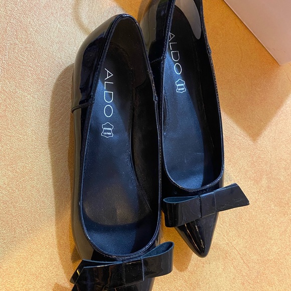 Black ballot pointed toe flats size 7 Aldo - Picture 4 of 10